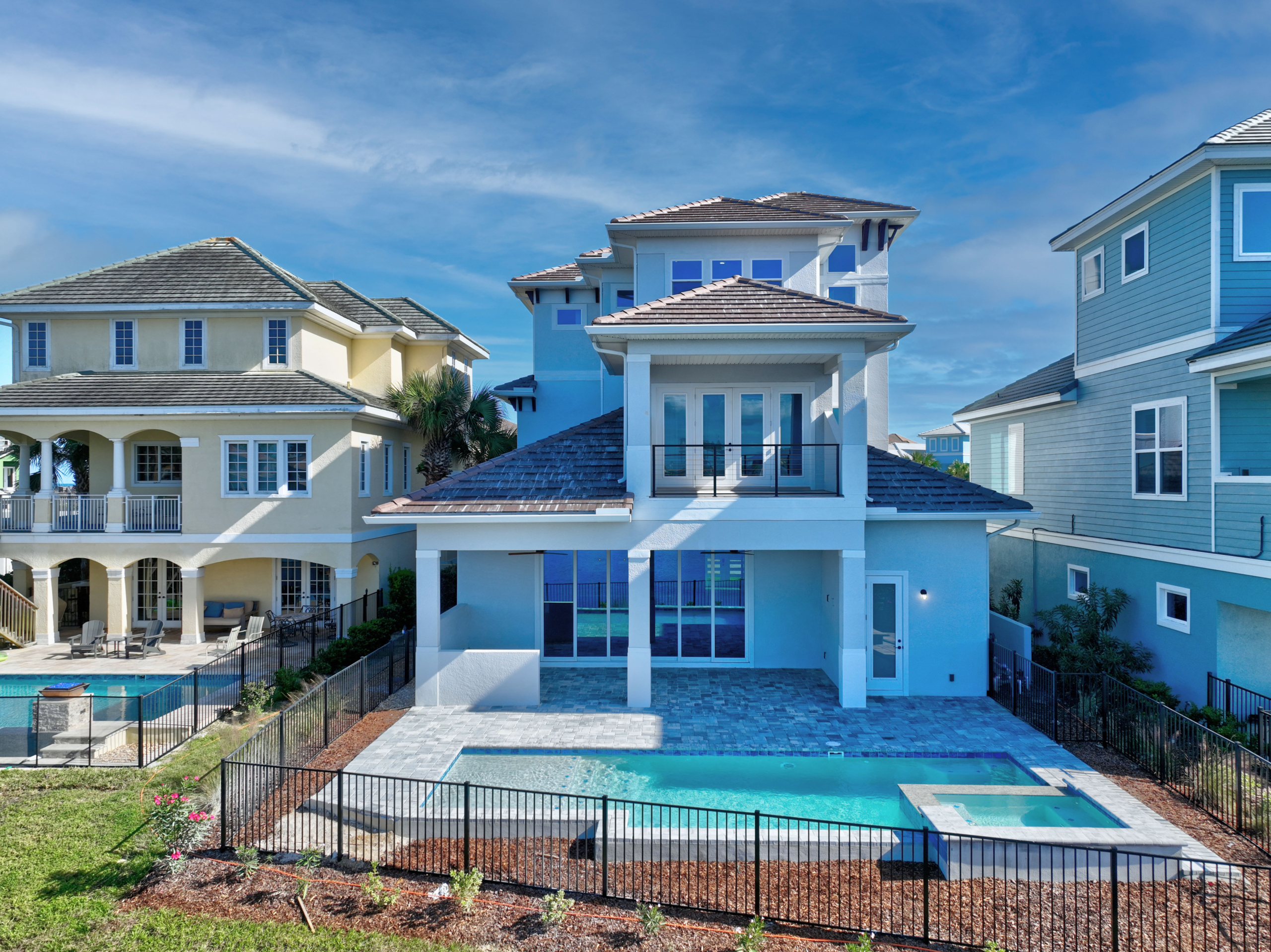 Blue Water Homes FL Pool 531