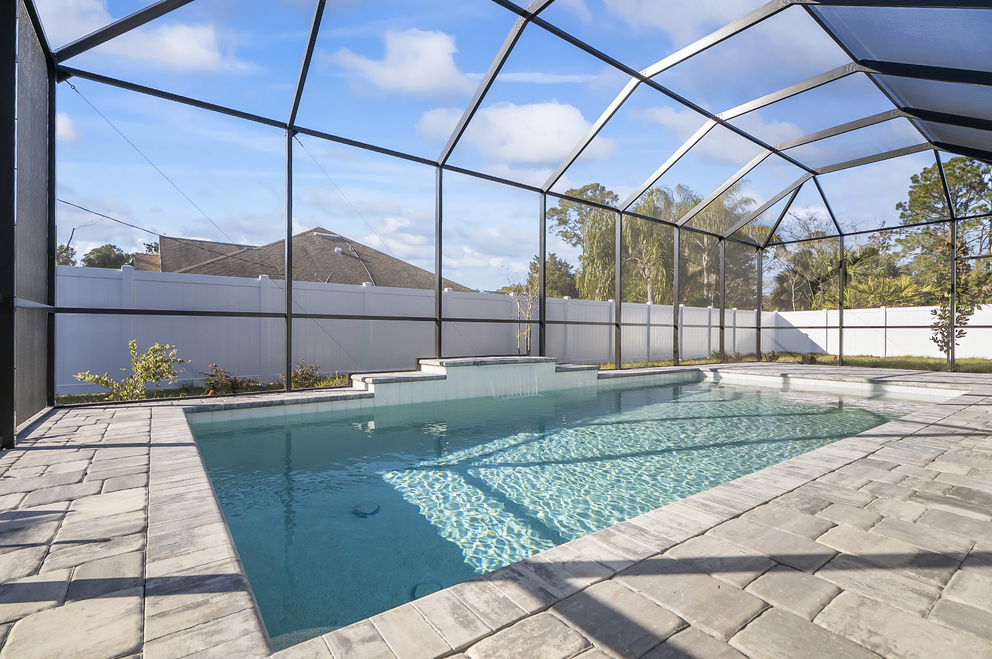 Blue Water Home Pools Wavra