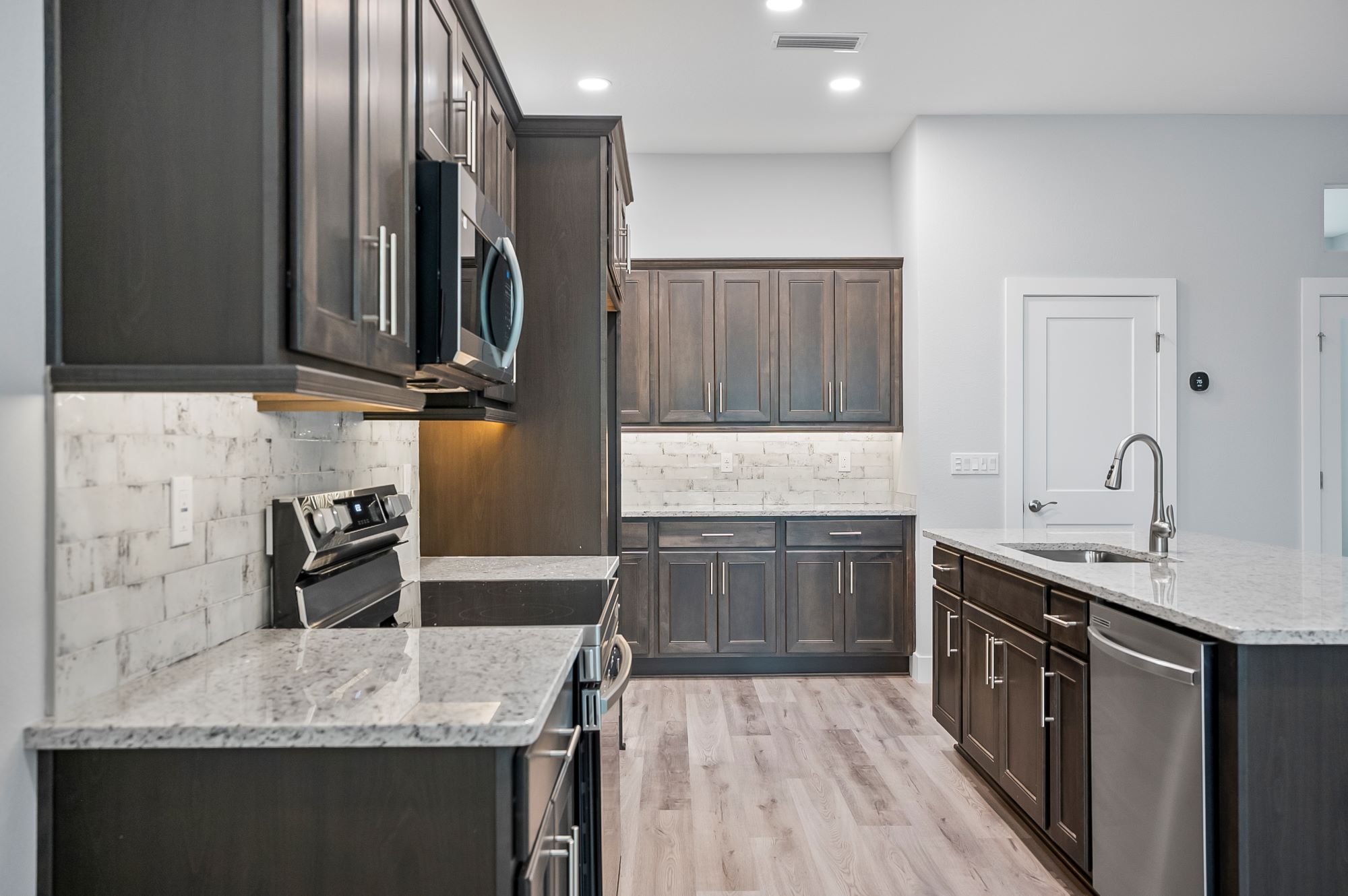 Blue Water Homes FL Whitlow Kitchen Side