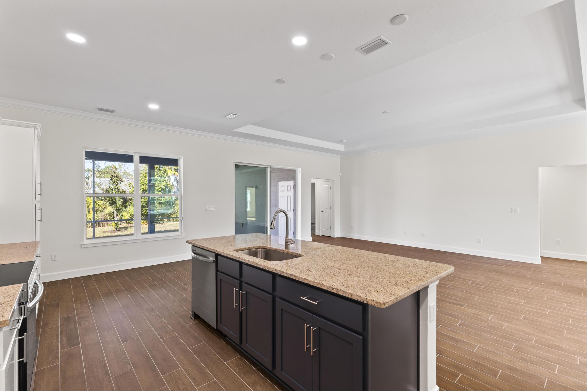 Blue Water Homes FL Fenimore Kitchen 4