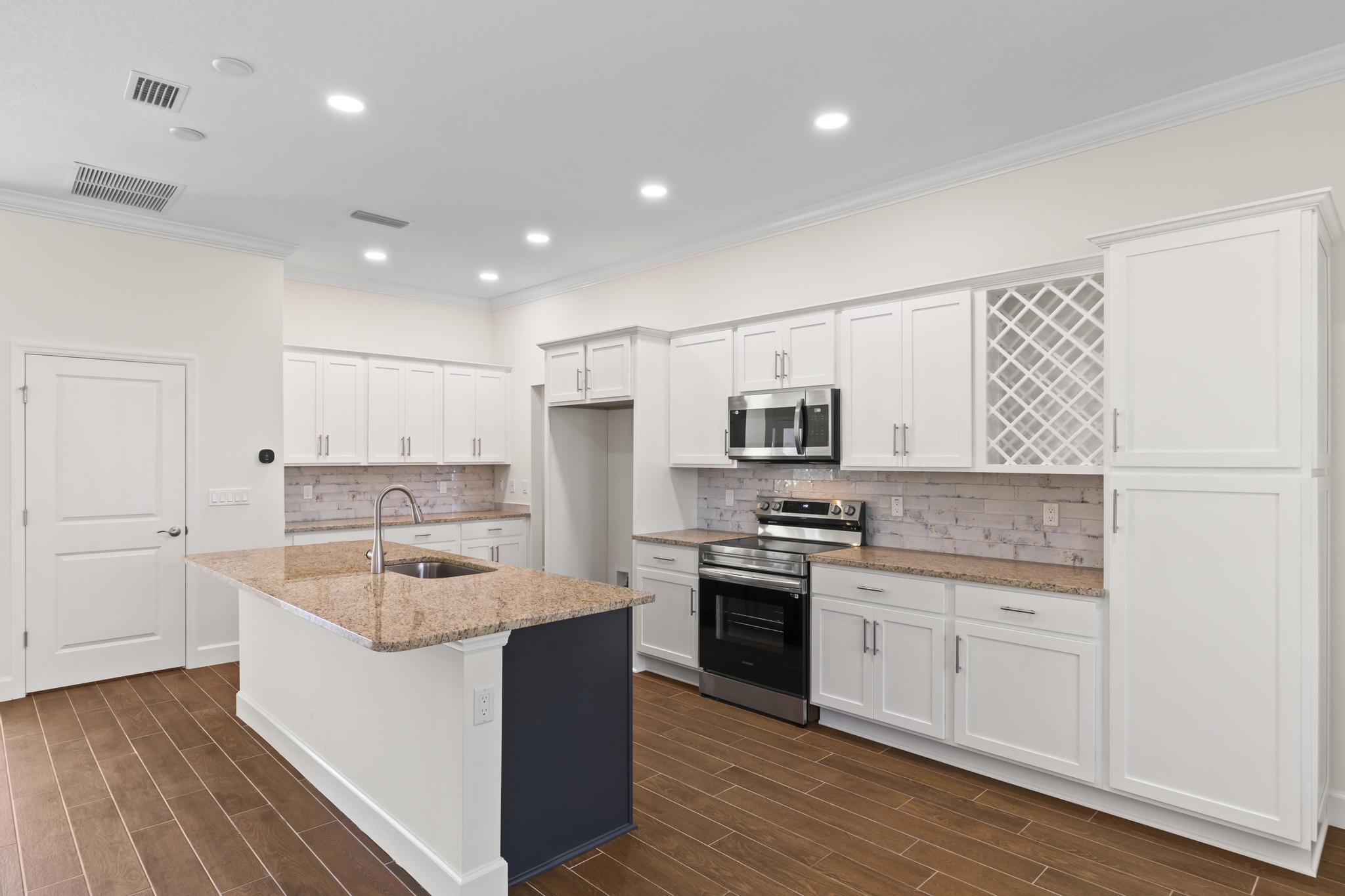 Blue Water Homes FL Fenimore Kitchen Side