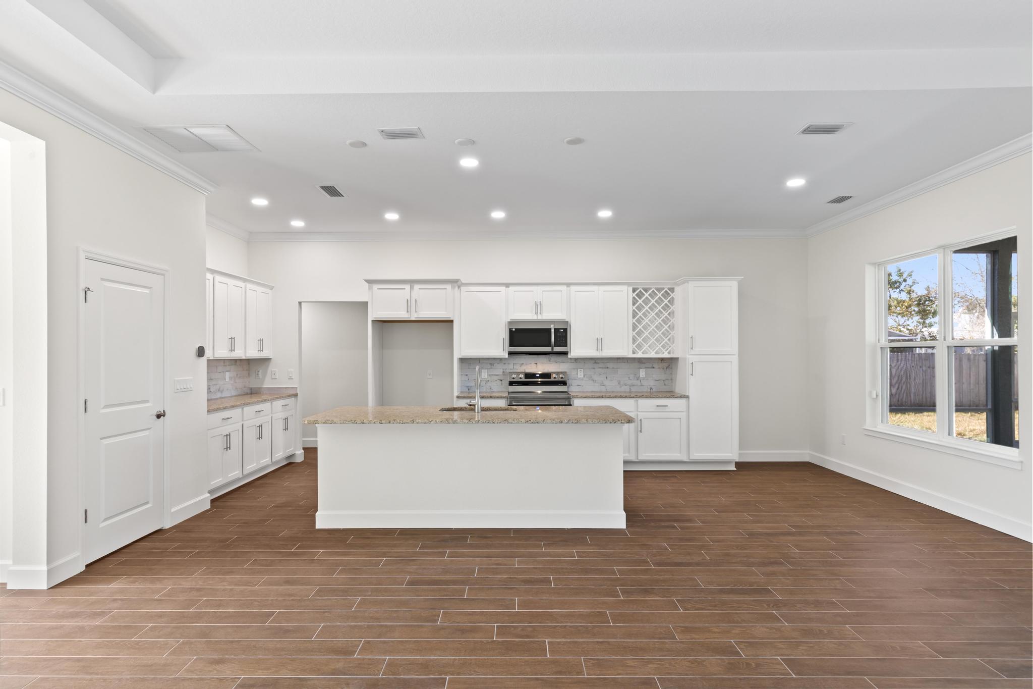 Blue Water Homes FL Fenimore Kitchen View