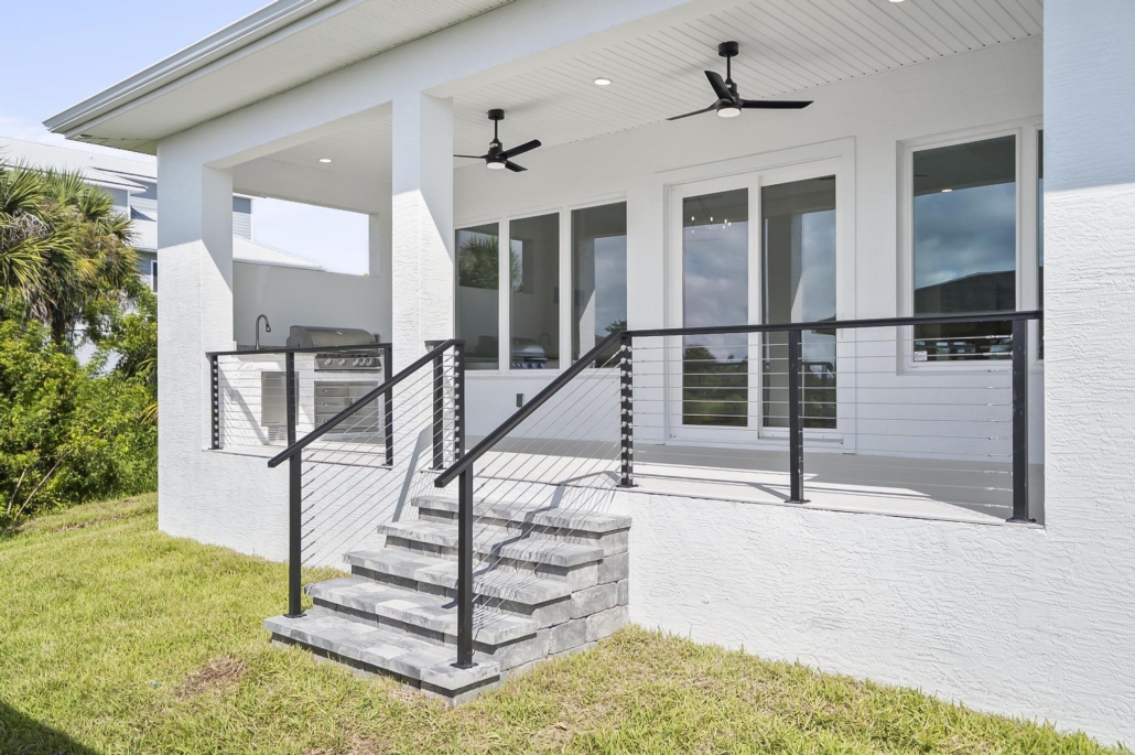 Blue Water Homes FL Seaside Backyard