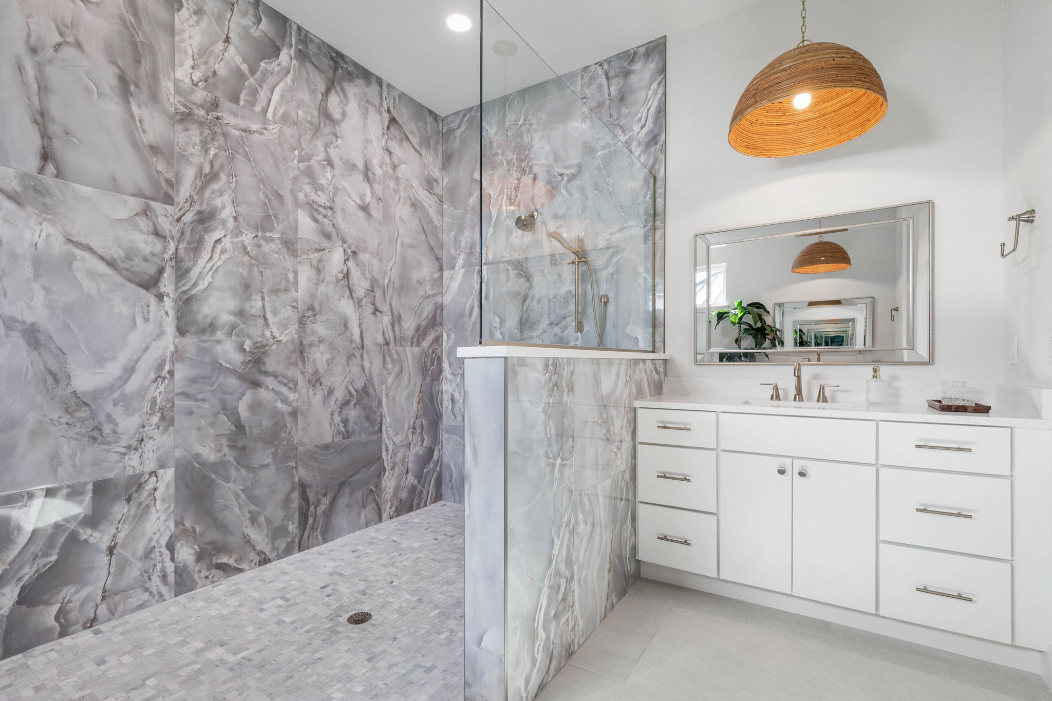 Blue Water Homes Fl Cinnamon Bathroom 4